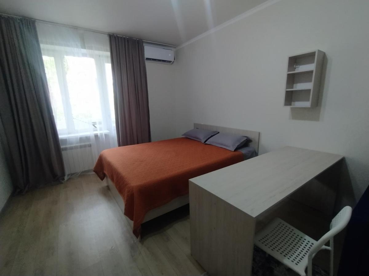 شقة Aura On Sydykova Street 290 بيشكيك المظهر الخارجي الصورة